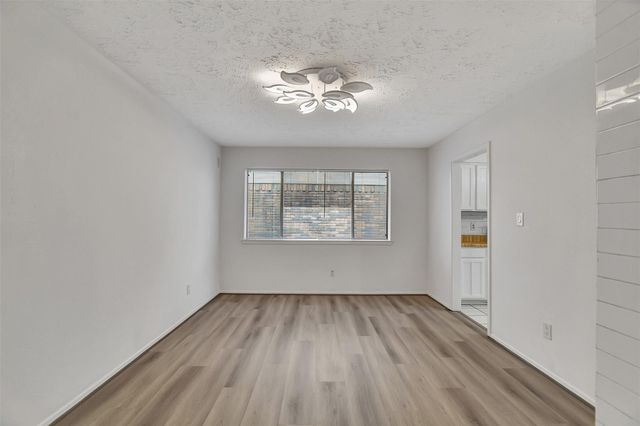 10302 Blue Oak Drive, Houston, TX 77065