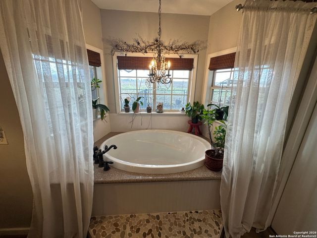 11739 County Road 401, Stockdale, TX 78160