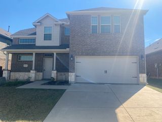 10528 Breezeway Drive, Aubrey, TX 76227