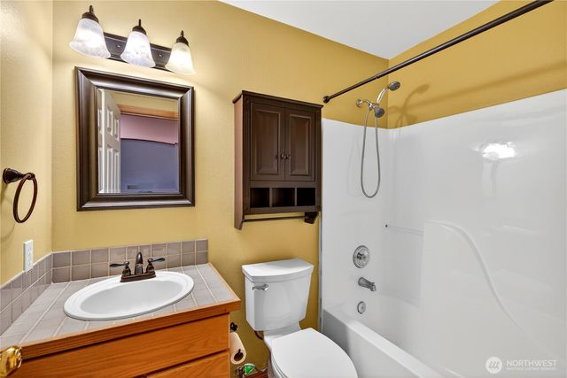 6013 98th Street NW, Marysville, WA 98271