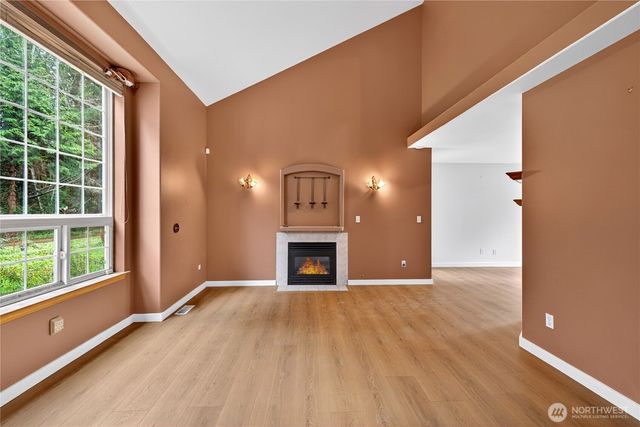 6013 98th Street NW, Marysville, WA 98271