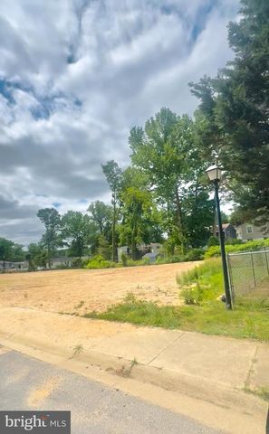6604 BLACKLOG ST, Capitol Heights, MD 20743