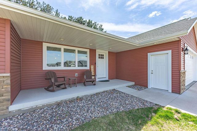 2102 Prairie PLACE, Holmen, WI 54636