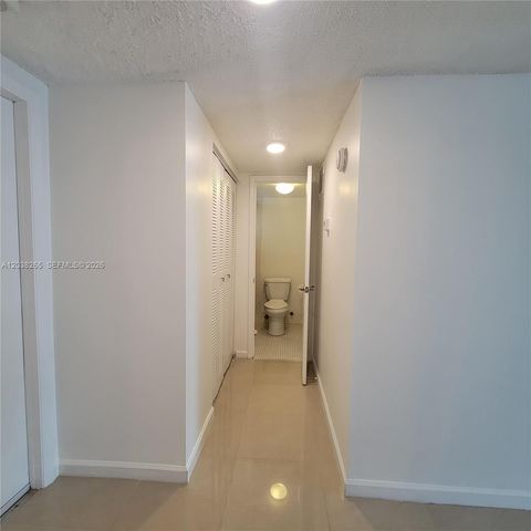 6021 NW 61st Avenue 207, Tamarac, FL 33319
