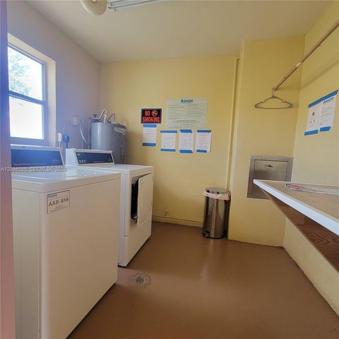 6021 NW 61st Avenue 207, Tamarac, FL 33319