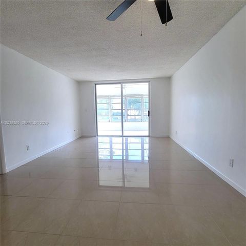 6021 NW 61st Avenue 207, Tamarac, FL 33319