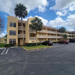 6021 NW 61st Avenue 207, Tamarac, FL 33319