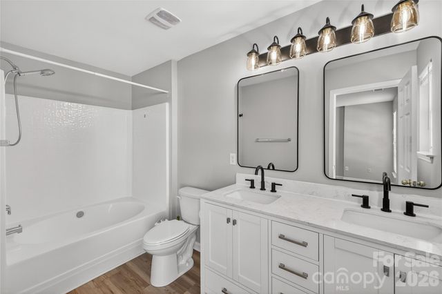 12811 Bullock Greenway Boulevard, Charlotte, NC 28277