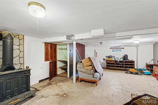 38 N Main Street, Wood River, IL 62095