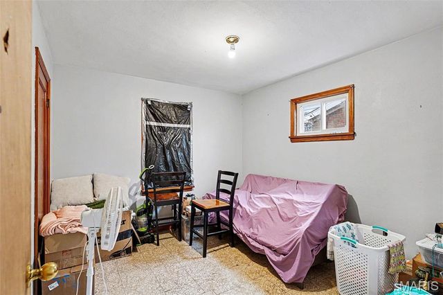 38 N Main Street, Wood River, IL 62095