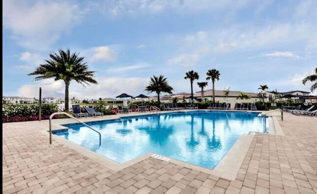 9041 ZEVON Court, Lake Worth, FL 33467