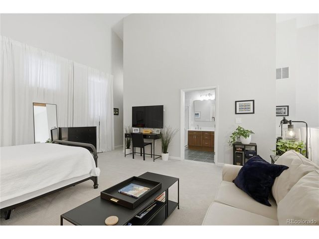 7525 E 1st Pl 1012, Denver, CO 80230