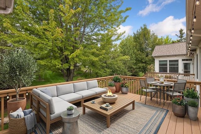 17461 Haralson Drive, Eden Prairie, MN 55347