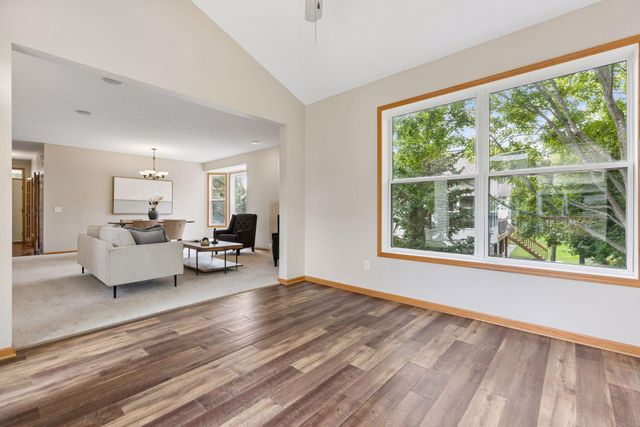 17461 Haralson Drive, Eden Prairie, MN 55347