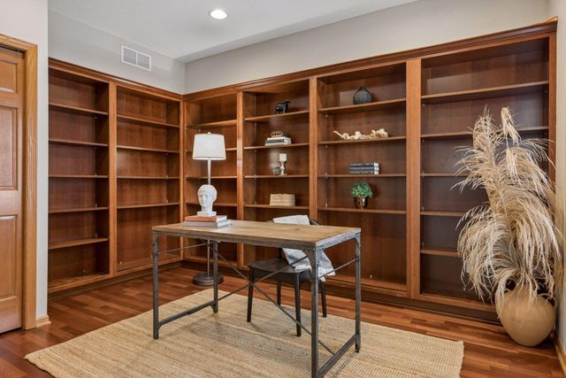 17461 Haralson Drive, Eden Prairie, MN 55347