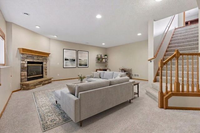 17461 Haralson Drive, Eden Prairie, MN 55347