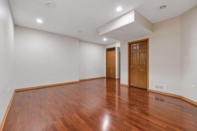 17461 Haralson Drive, Eden Prairie, MN 55347
