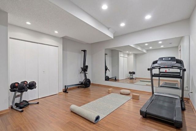 17461 Haralson Drive, Eden Prairie, MN 55347