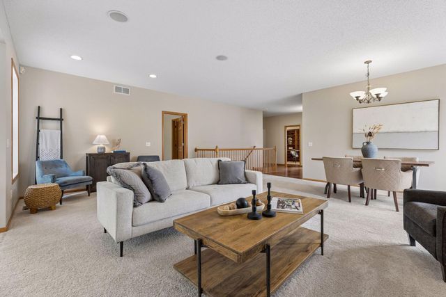 17461 Haralson Drive, Eden Prairie, MN 55347