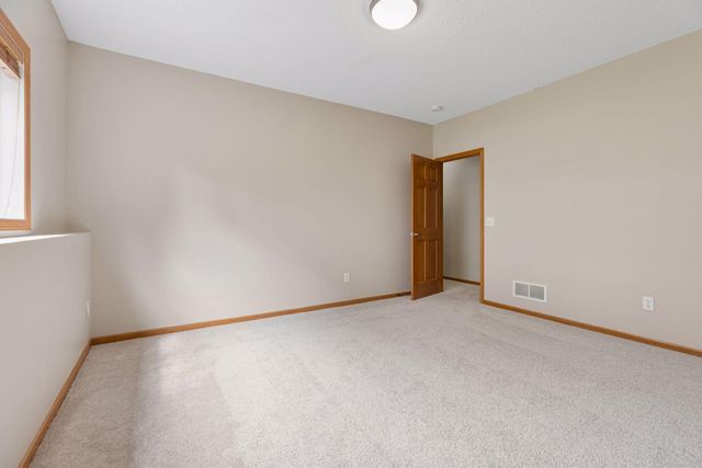 17461 Haralson Drive, Eden Prairie, MN 55347