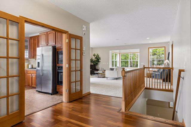 17461 Haralson Drive, Eden Prairie, MN 55347