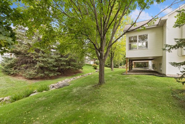 17461 Haralson Drive, Eden Prairie, MN 55347