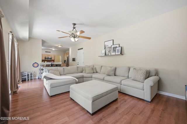 441 Montgomery Avenue, Toms River, NJ 08757