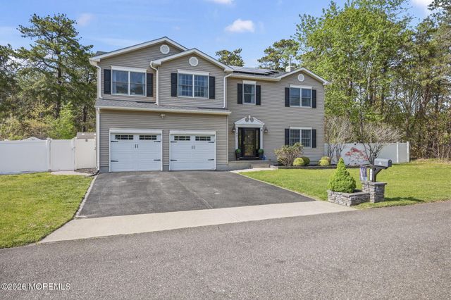 441 Montgomery Avenue, Toms River, NJ 08757