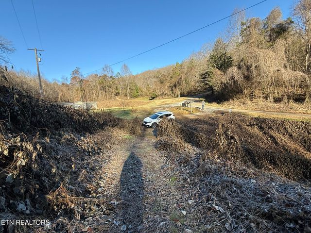 S Marlowe Lane, Speedwell, TN 37870