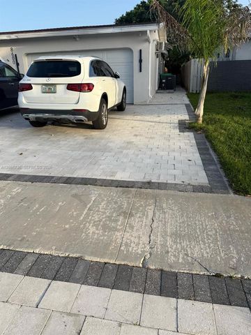 8600 NW 21st St 1, Sunrise, FL 33322