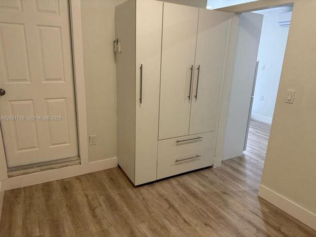8600 NW 21st St 1, Sunrise, FL 33322