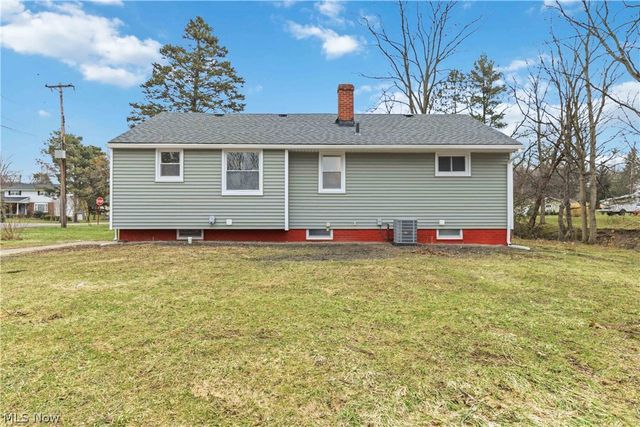9486 York Road, North Royalton, OH 44133