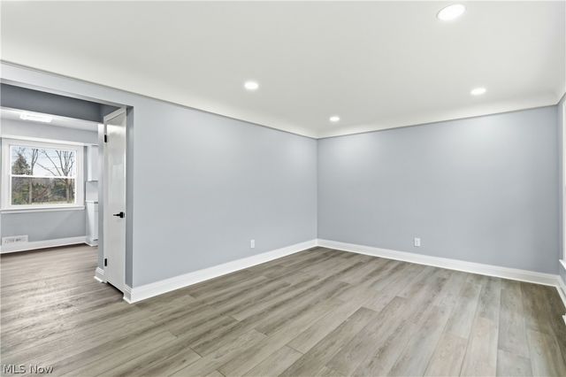 9486 York Road, North Royalton, OH 44133