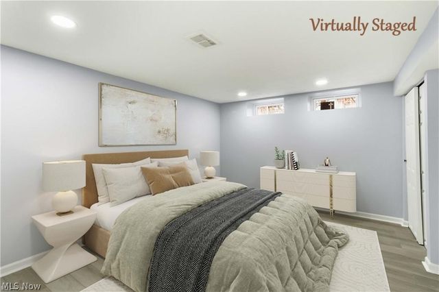9486 York Road, North Royalton, OH 44133