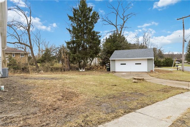 9486 York Road, North Royalton, OH 44133