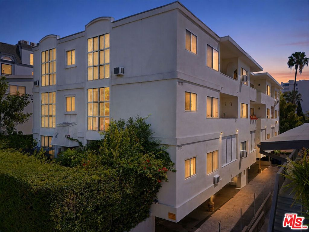1214 N Clark Street, West Hollywood, CA 90069 — exterior