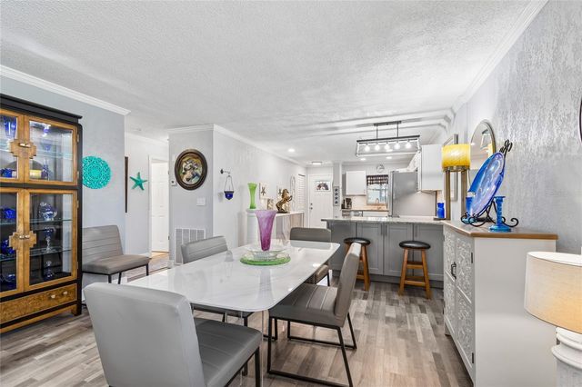 5501 80TH STREET N 102, St Petersburg, FL 33709