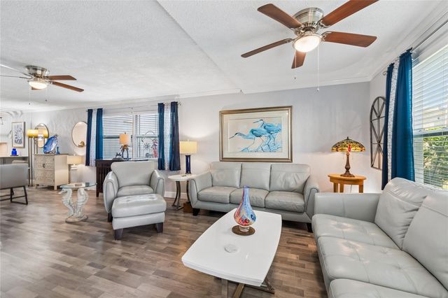 5501 80TH STREET N 102, St Petersburg, FL 33709