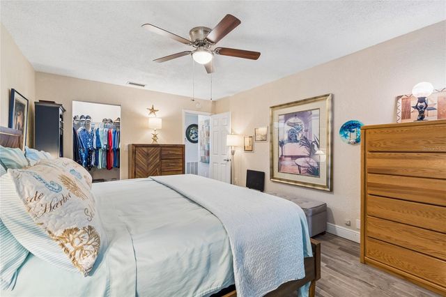 5501 80TH STREET N 102, St Petersburg, FL 33709