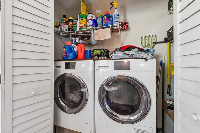 5501 80TH STREET N 102, St Petersburg, FL 33709