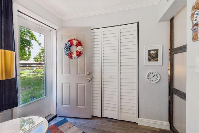 5501 80TH STREET N 102, St Petersburg, FL 33709