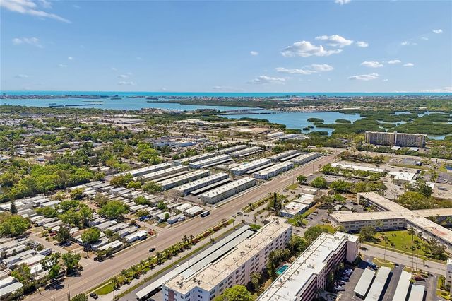 5501 80TH STREET N 102, St Petersburg, FL 33709