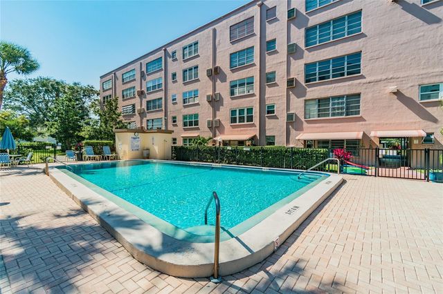 5501 80TH STREET N 102, St Petersburg, FL 33709