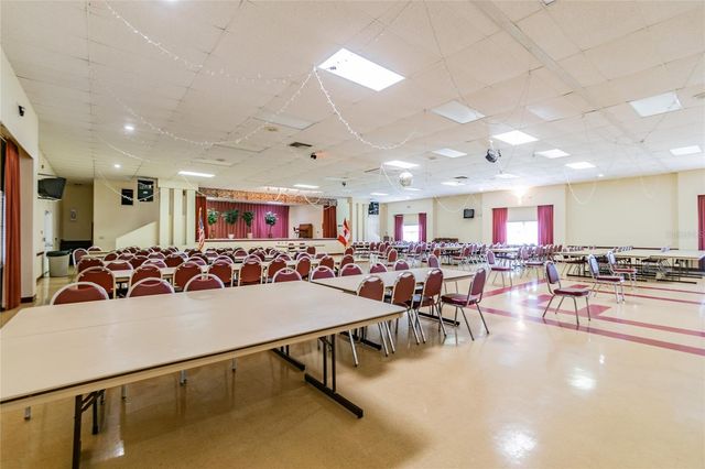 5501 80TH STREET N 102, St Petersburg, FL 33709