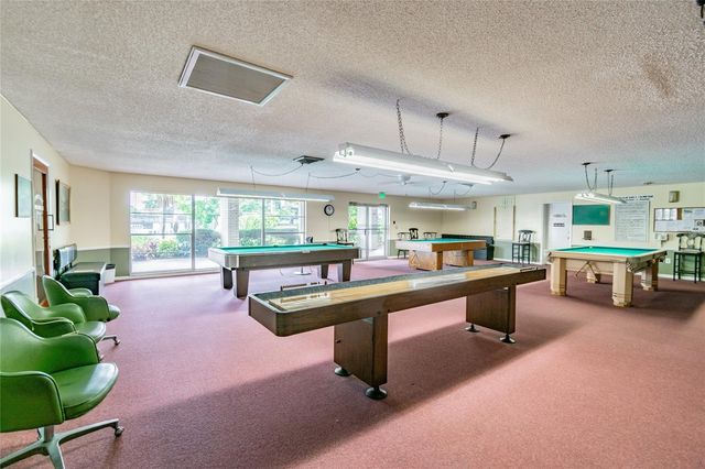 5501 80TH STREET N 102, St Petersburg, FL 33709