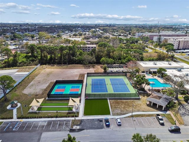 5501 80TH STREET N 102, St Petersburg, FL 33709