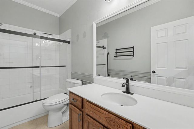 1717 Kamber Street, Edmond, OK 73003