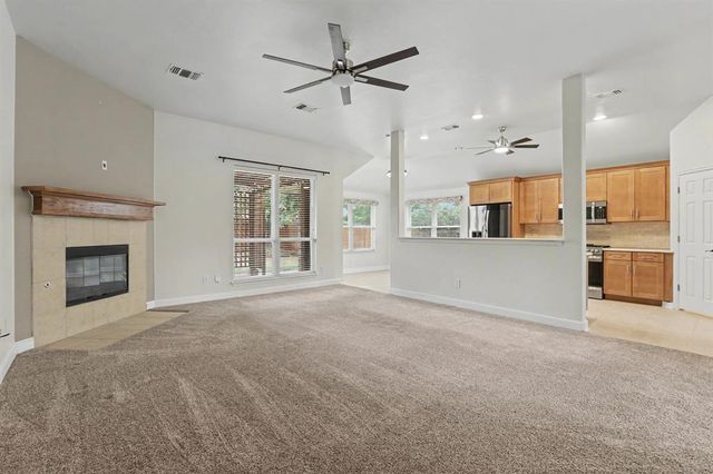 1717 Kamber Street, Edmond, OK 73003