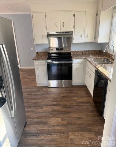 1660 Songwood Road, Concord, NC 28025