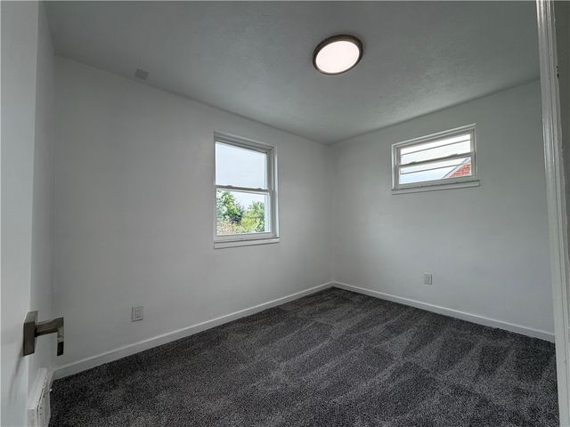 1316 Barkley Rd, Port Vue, PA 15133
